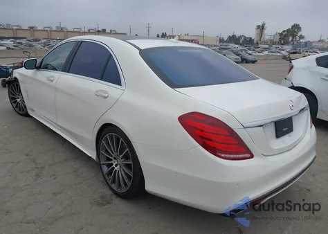 2015 Mercedes-Benz S 550 z USA, uszkodzony, nr VIN WDDUG8CB5FA199211